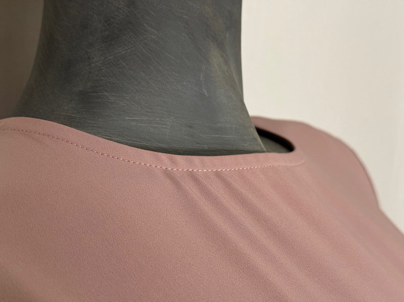 LINA abaya mekko musliminaisille – taupe väri, peittävä hijab-asu arkeen ja juhlaan, suomalainen verkkokauppa