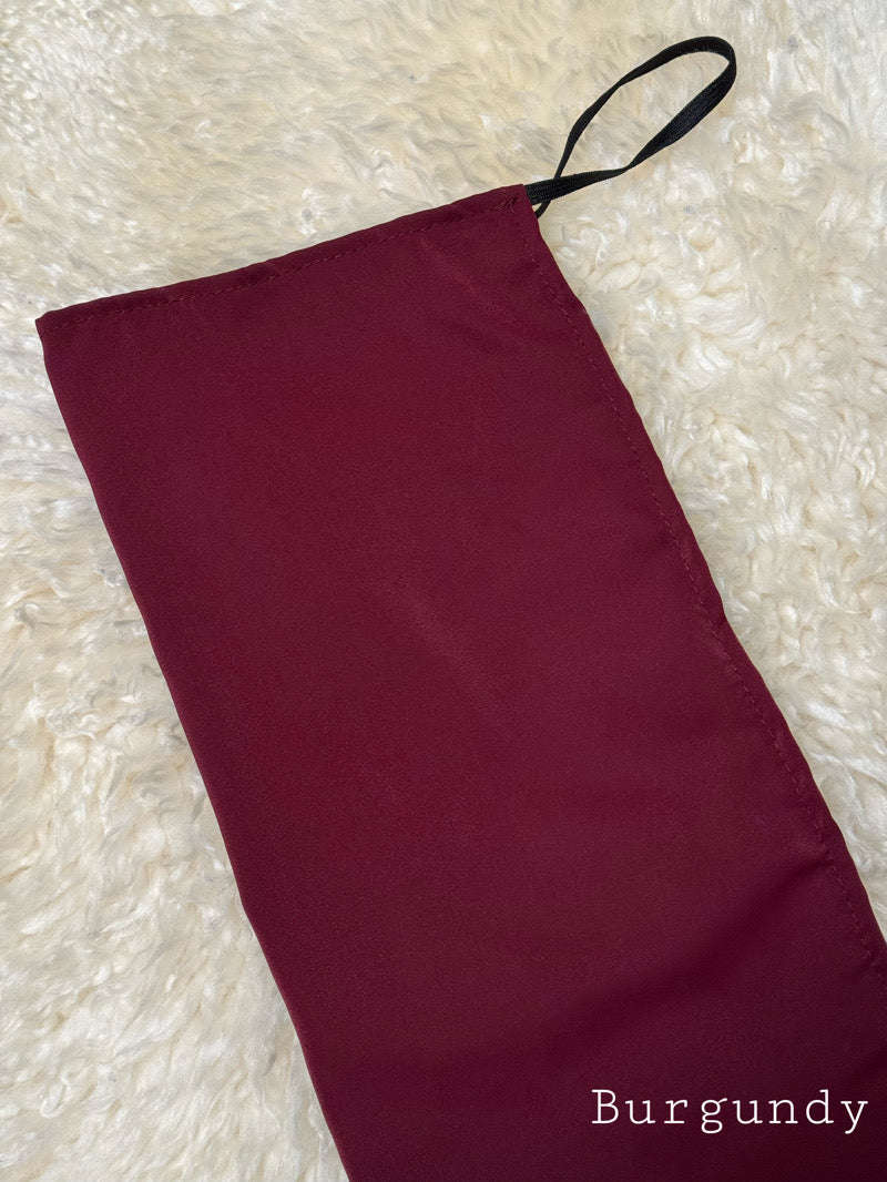 Puoli niqab burgundy medina silk -kankaasta, kevyt ja hengittävä, kuminauhakiinnitys, musliminaisille, suomalainen verkkokauppa