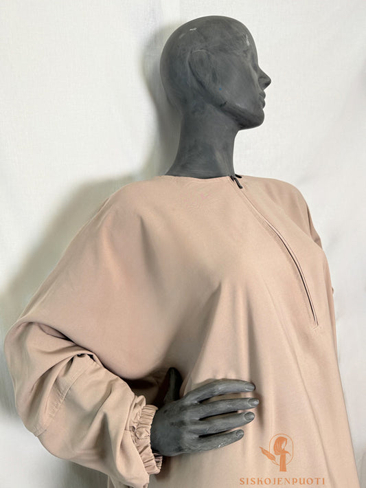 SALMA farasha abaya beige – tyylikäs ja peittävä abaya arkeen ja juhlaan musliminaisille, suomalainen verkkokauppa