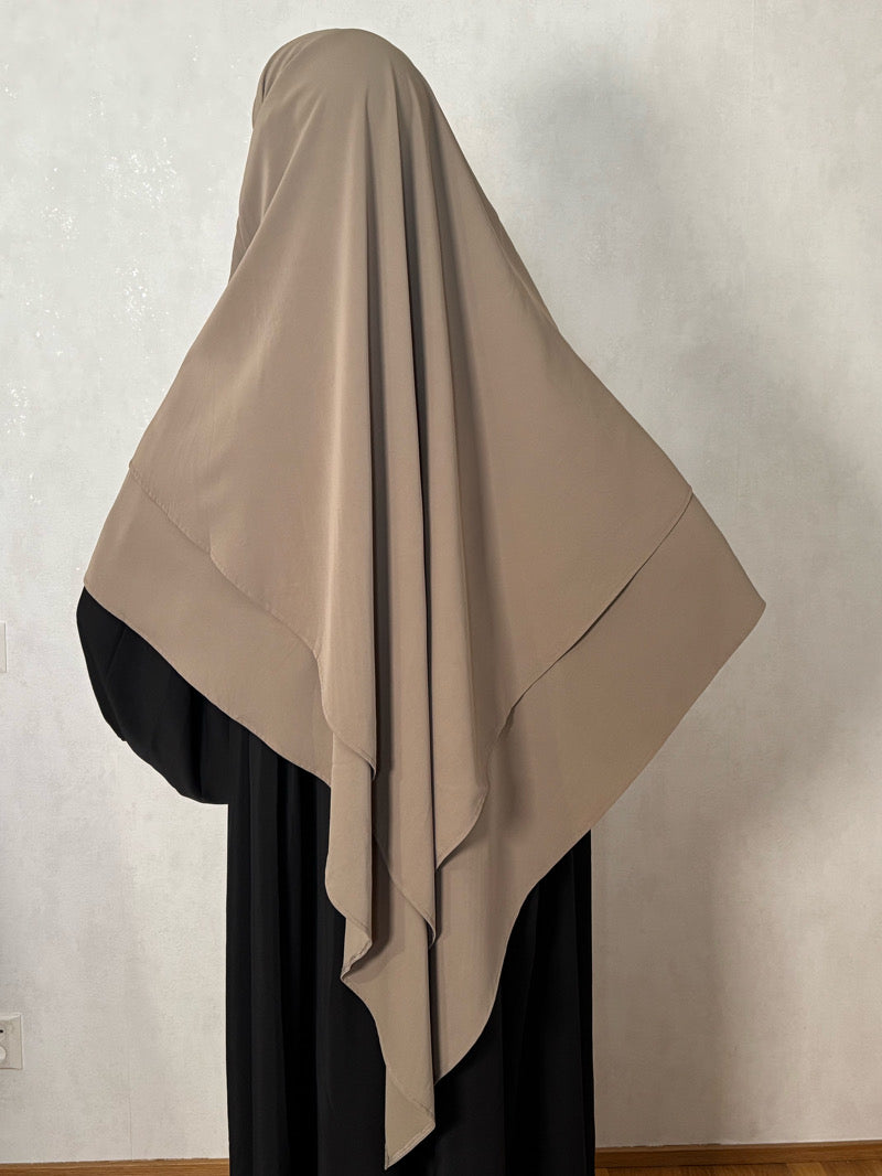 Taupe 2-kerroksinen khimar niqab-nauhoilla – napakka ja peittävä hijab musliminaisille